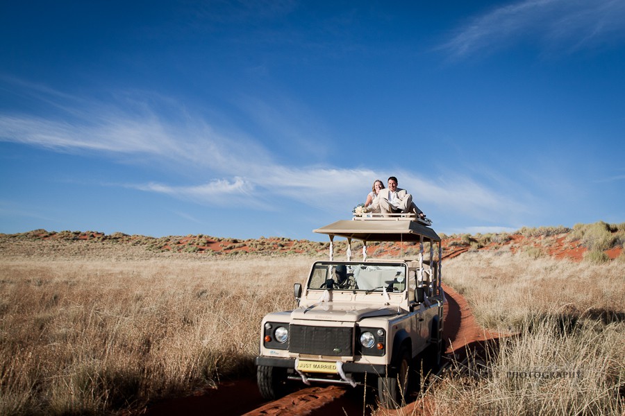 Sposarsi nel bel mezzo del deserto? In savana? in Namibia!!