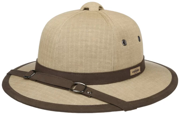 Namibia..non solo deserti. Ecco l'outfit per un viaggio in Namibia.